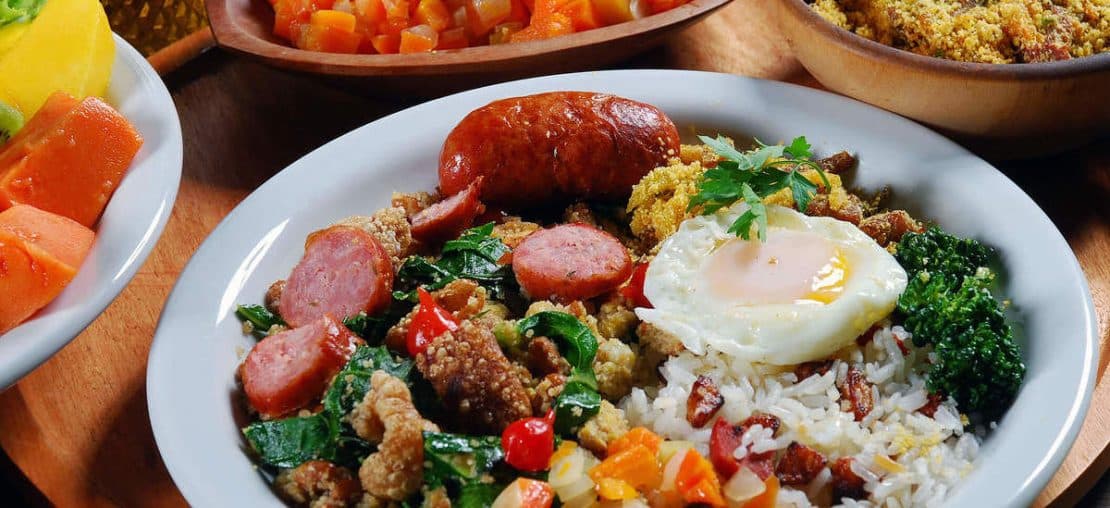 Comida mineira nos restaurantes em BH