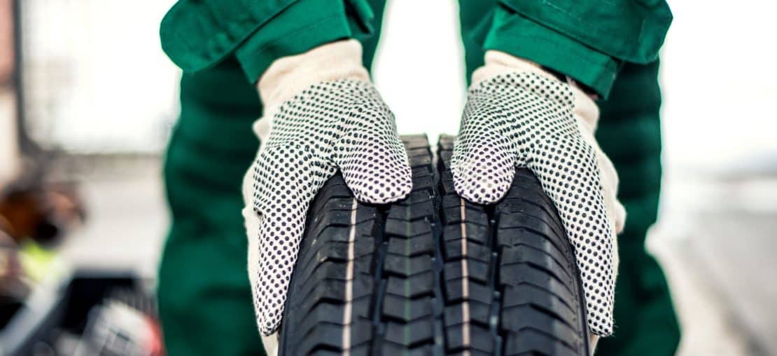 Veja como fazer a gestão dos pneus da frota!