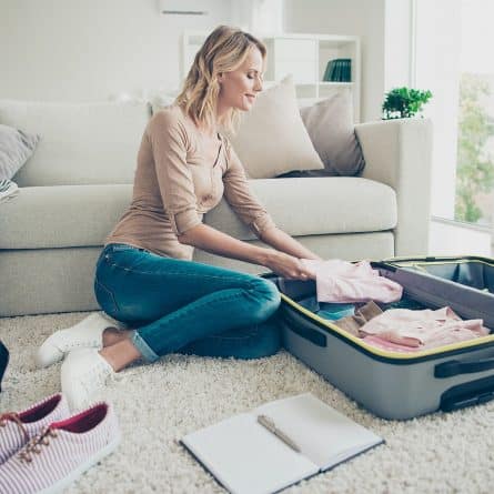 Confira como arrumar mala de viagem com praticidade e segurança