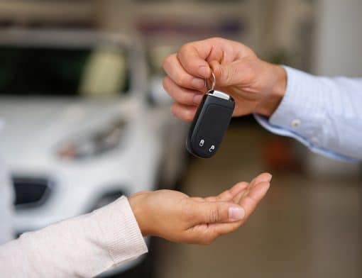 Será que o aluguel anual de carros vale a pena?