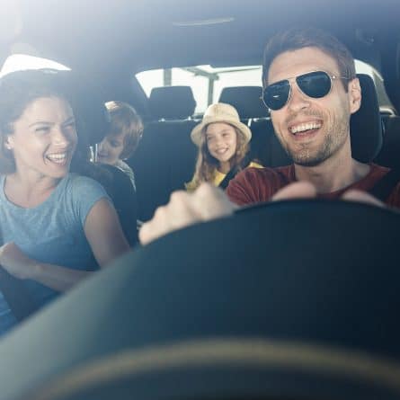 Vamos te explicar como fazer uma viagem longa de carro da melhor maneira possível.