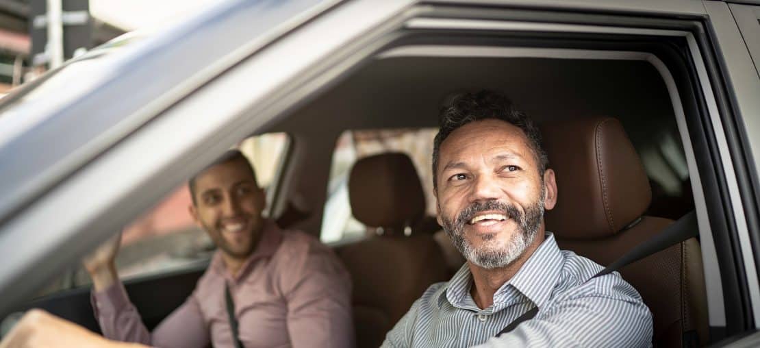 Será que alugar carro para viajar compensa de verdade?