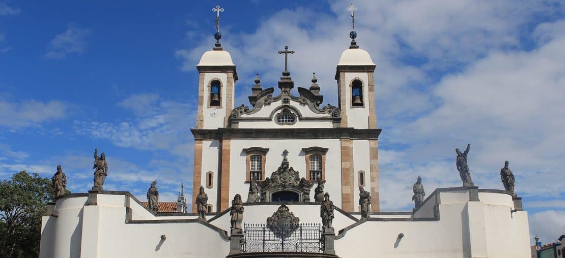 Conheça o Circuito do Ouro em Minas Gerais.