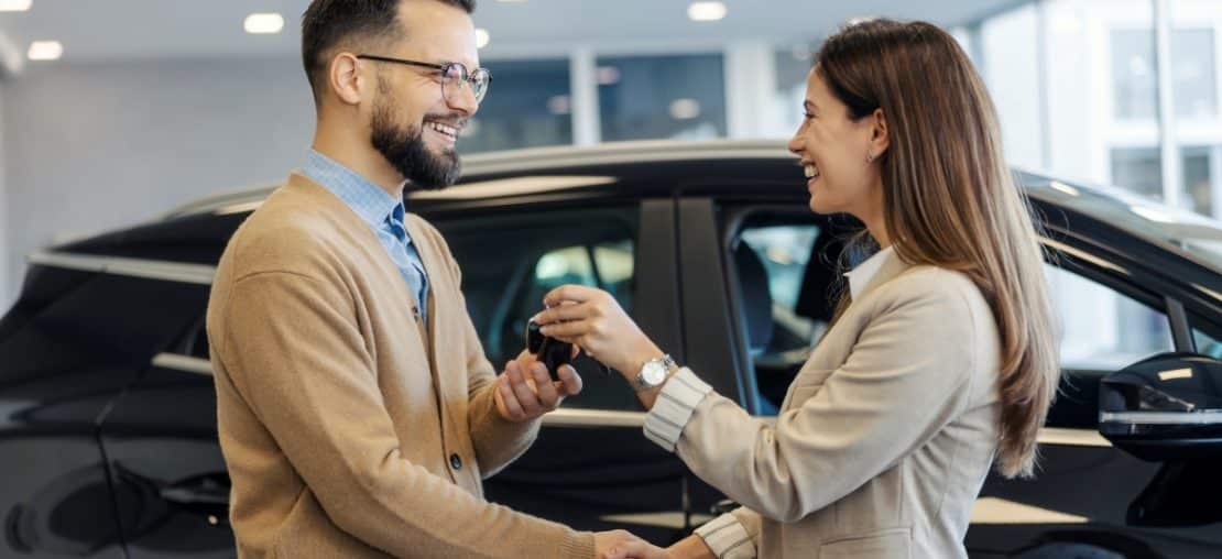 Será que vale mais a pena assinaer ou comprar carro? Foto: Reprodução