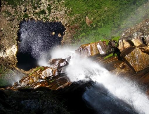 Cachoeira do Tabuleiro fotos você encontra aqui. Foto: Reprodução/Viagens e Turismo