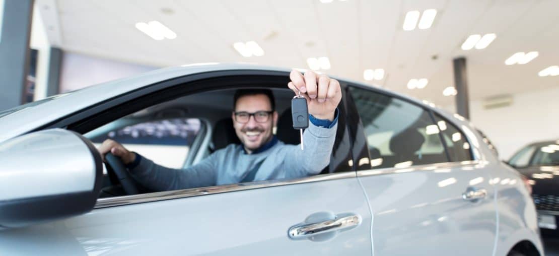Vale mais a pena assinar carro ou financiar? Foto: Reprodução